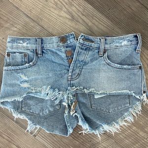 One teaspoon shorts